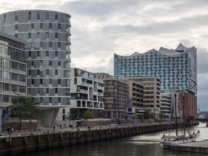 Hamburg, Bildungsprojekte COGNOS